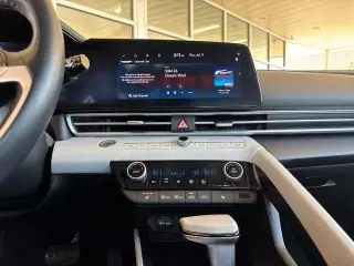 Hyundai ELANTRA 2025 Limited 4dr Sedan