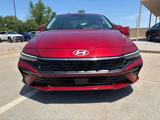 Hyundai ELANTRA 2025 Limited 4dr Sedan