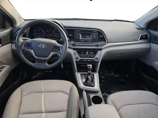 Hyundai ELANTRA 2017 SE 4dr Sedan 6M