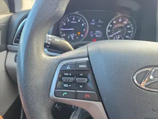 Hyundai ELANTRA 2017 SE 4dr Sedan 6M
