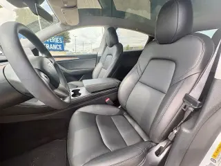 Tesla Model Y 2024 AWD Performance 4dr Crossover