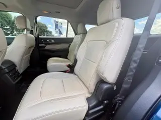 Ford Explorer 2017 AWD Platinum 4dr SUV