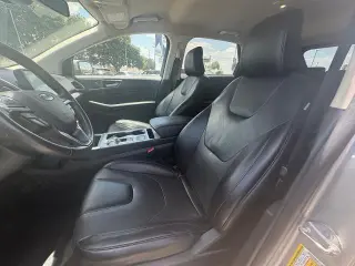 Ford Edge 2022 AWD Titanium 4dr Crossover
