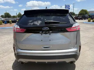 Ford Edge 2022 AWD Titanium 4dr Crossover
