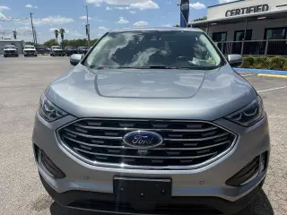 Ford Edge 2022 AWD Titanium 4dr Crossover