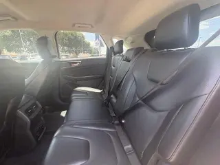 Ford Edge 2022 AWD Titanium 4dr Crossover