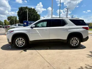 Chevrolet Traverse 2021 LT Cloth 4dr SUV w/1LT