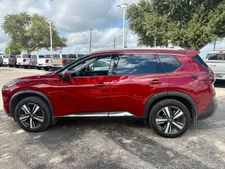 Nissan Rogue 2021 SL 4dr Crossover
