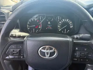 Toyota Tundra 2024 4x2 SR5 4dr CrewMax Cab Pickup SB