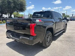 Toyota Tundra 2024 4x2 SR5 4dr CrewMax Cab Pickup SB