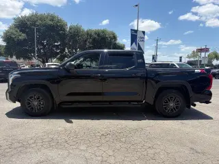 Toyota Tundra 2024 4x2 SR5 4dr CrewMax Cab Pickup SB