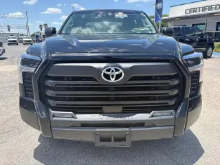 Toyota Tundra 2024 4x2 SR5 4dr CrewMax Cab Pickup SB