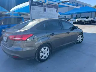 Ford Focus 2017 S 4dr Sedan