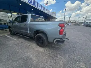 Chevrolet Silverado 1500 2024 4x2 LT 4dr Crew Cab 5.8 ft. SB