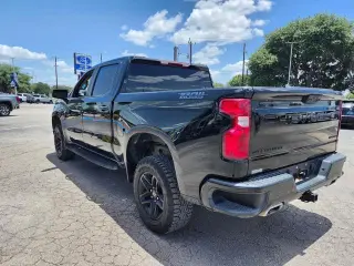 Chevrolet Silverado 1500 2022 4x4 Custom Trail Boss 4dr Crew Cab 5.8 ft. SB