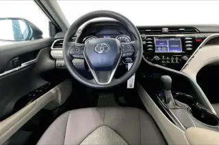 Toyota Camry 2018 SE 4dr Sedan
