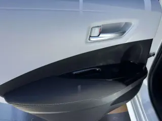 Toyota Corolla Hatchback 2021 SE 4dr Hatchback 6M