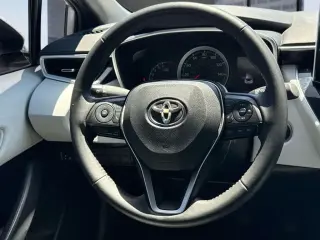 Toyota Corolla Hatchback 2021 SE 4dr Hatchback 6M