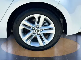Toyota Corolla Hatchback 2021 SE 4dr Hatchback 6M