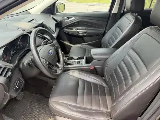 Ford Escape 2017 AWD Titanium 4dr SUV