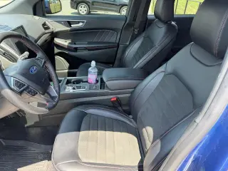 Ford Edge 2023 AWD SEL 4dr Crossover