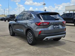 Ford Escape Plug-In Hybrid 2025 PHEV 4dr SUV