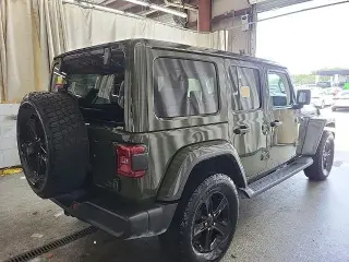 Jeep Wrangler Unlimited 2022 4x4 Sahara 4dr SUV