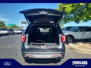 Ford Explorer 2017 AWD Platinum 4dr SUV