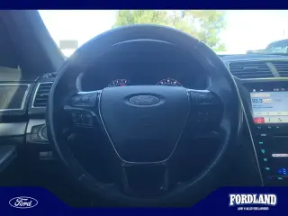 Ford Explorer 2017 AWD Platinum 4dr SUV