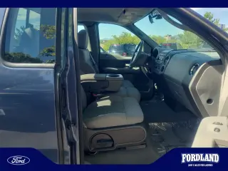 Ford F-150 2006 XL 2dr Regular Cab Styleside 6.5 ft. SB