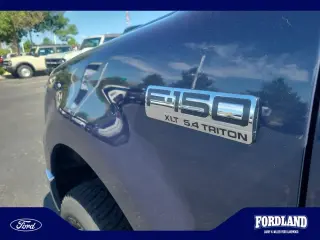 Ford F-150 2006 XL 2dr Regular Cab Styleside 6.5 ft. SB