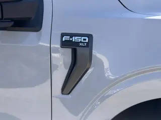 Ford F-150 2023 4x2 Lariat 4dr SuperCrew 5.5 ft. SB