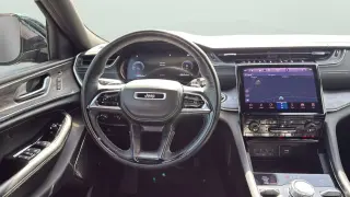 Jeep Grand Cherokee L 2023 4x4 Overland 4dr SUV