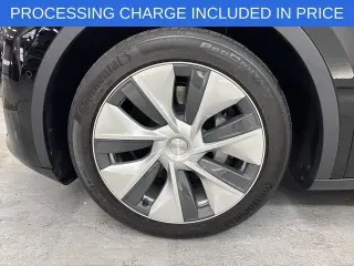 Tesla Model Y 2022 AWD Long Range 4dr Crossover