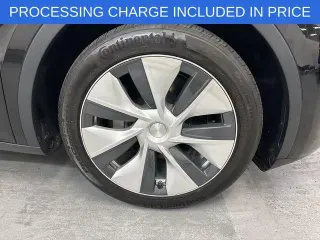 Tesla Model Y 2022 AWD Long Range 4dr Crossover