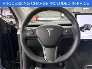 Tesla Model Y 2022 AWD Long Range 4dr Crossover