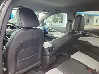 Chevrolet Equinox EV 2025 LT 2 4dr SUV