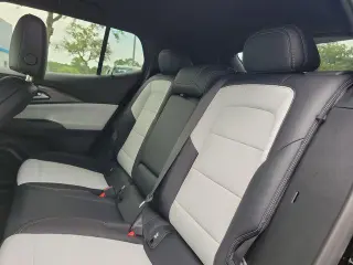 Chevrolet Equinox EV 2025 LT 2 4dr SUV
