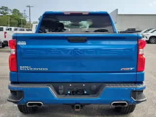 Chevrolet Silverado 1500 2022 4x4 RST 4dr Crew Cab 5.8 ft. SB