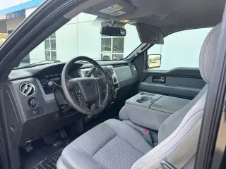 Ford F-150 2013 4x4 XLT 4dr SuperCrew Styleside 5.5 ft. SB