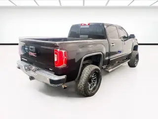 GMC Sierra 1500 2018 4x4 SLT 4dr Crew Cab 5.8 ft. SB