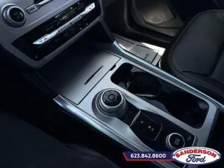 Ford Explorer 2022 AWD XLT 4dr SUV