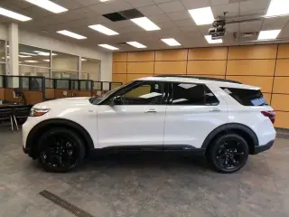 Ford Explorer 2024 AWD ST-Line 4dr SUV