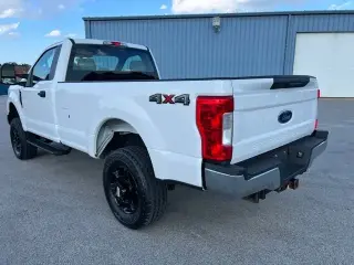 Ford F-250 Super Duty 2019 4x4 XL 2dr Regular Cab 8 ft. LB Pickup