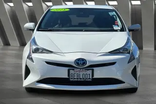 Toyota Prius 2018 Two 4dr Hatchback