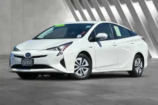 Toyota Prius 2018 Two 4dr Hatchback