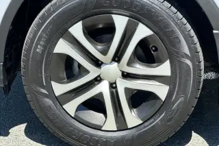 Toyota RAV4 2017 AWD LE 4dr SUV