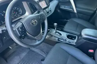 Toyota RAV4 2017 AWD LE 4dr SUV