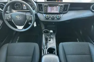 Toyota RAV4 2017 AWD LE 4dr SUV