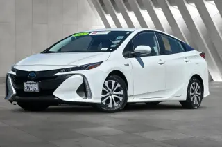 Toyota Prius Prime 2022 XLE 4dr Hatchback